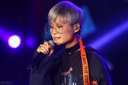 唱歌五音不全的明星,那些歌声中的“意外惊喜”