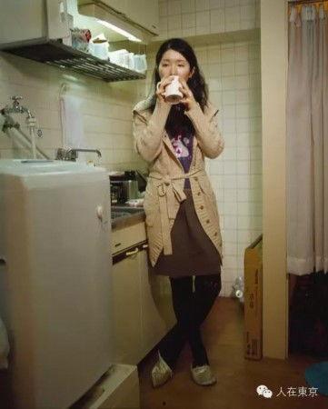 日本少妇人厨房,探寻传统与现代交融的美食奥秘